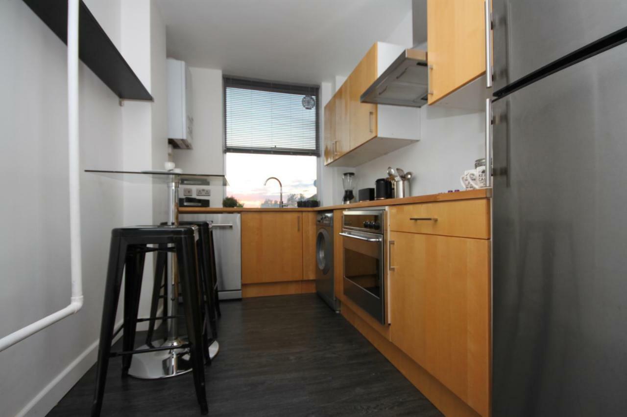Camden Town Spacious 2 Bedroom Apartment - Sleeps 5 Guests! Londres Exterior foto