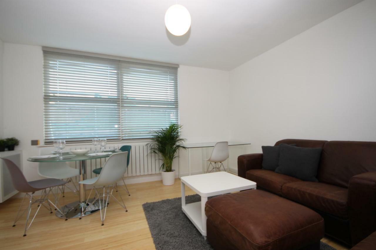 Camden Town Spacious 2 Bedroom Apartment - Sleeps 5 Guests! Londres Exterior foto